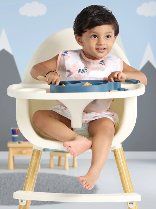 When Do Babies Need Bibs? A Complete Parent’s Guide - Kidulan