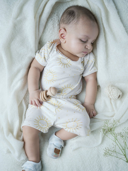 Essential Tips for Buying Newborn Dresses Online Safely and Smartly - Kidulan