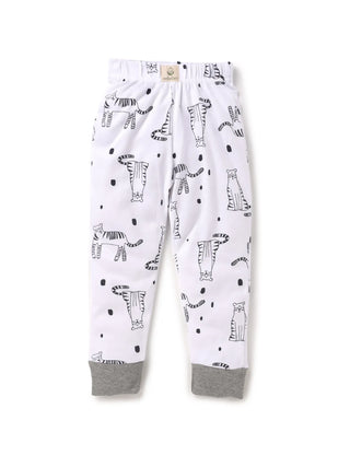 Full sleeve black cat pattern in pure white pajama set for baby