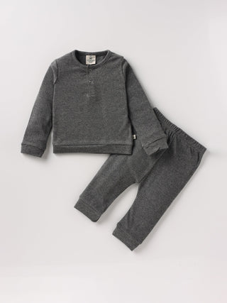 Henley Style 4 - Piece Boys Combo Set – Tee, Sweatshirt, Joggers & Cargo Shorts - Kidulan