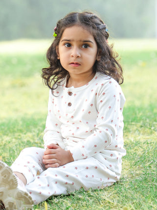 Baby Girl’s Picnic - Ready Combo with Bodysuit, Pajama Set & PEVA Bibs – 6 Pc Pack - Kidulan