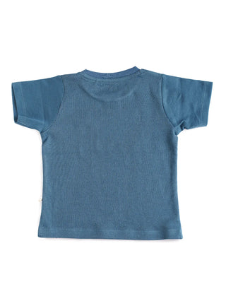 Half sleeve blue graphic tee for baby