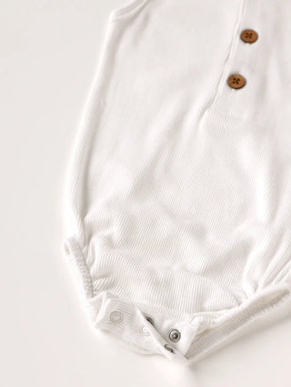 Sleeveless pure white bodysuit for baby - Kidulan