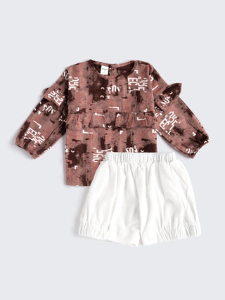 Baby Girl Modern Top & White Shorts Set